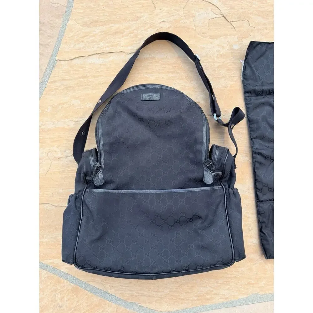 Gucci gg black